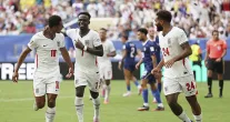 Inglaterra supera Fran�a em jogo de dez gols e conquista terceiro lugar na Copa
