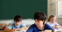 O c�rebro precisa de tempo e som para aprender a li�ar: por que for�ar a leitura atrapalha