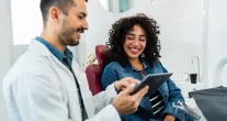 Dentistas podem receitar Mounjaro? Entenda os novos limites e o aumento de buscas no Brasil