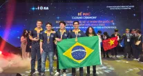 Jovens brasileiros ganham ouro e prata em Olimp�ada Mundial de Astronomia