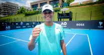 Tenista mato-grossense de 16 anos vence torneio e garante vaga no primeiro Grand Slam