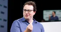 Cientista adverte sobre riscos da intelig�ncia artificial e prop�e slowing para desacelerar desenvolvimento