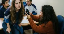 Estudante � expulsa de universidade ap�s ofender colega com defici�ncia em MT