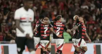 Flamengo vence So Paulo por 2 a 0 no retorno do Brasileiro