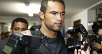 Juiz mant�m pris�o e goleiro Bruno � transferido para pres�dio em Bangu