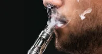 Uso de cigarro eletr�nico cresce entre jovens; veja os riscos � sa�de e como tratar
