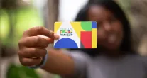 Caixa paga Bolsa Fam�lia hoje para quem tem NIS de final 7