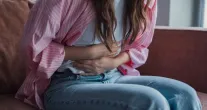 C�lica menstrual faz 4 em cada 10 meninas faltarem � escola no Brasil