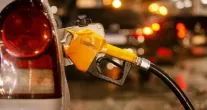 Cuidado ao abastecer: veja os golpes comuns em postos de gasolina