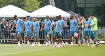 Brasil treina sem oito titulares para jogo contra o Jap�o na Copa