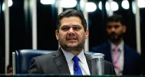 Agentes de sa�de podem se aposentar mais cedo: Senado vota PEC at� 15 de julho