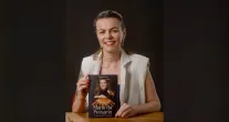 Manu da Peixaria conta em livro como criou seu neg�cio