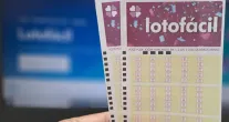 Tr�s apostadores vencem a Lotof�cil e ganham R$ 561 mil cada