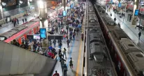 Orienta��o financeira gratuita na Esta��o Br�s