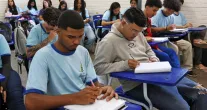 P�-de-Meia: nascidos em setembro e outubro recebem R$ 200 nesta sexta-feira