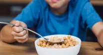 USP procura volunt�rios para descobrir se crian�as brasileiras est�o comendo demais alimentos processados