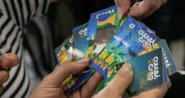 Estudantes de Cuiab� ganham passe livre ilimitado no �nibus a partir de setembro
