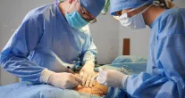 Cirurgi�es pl�sticos enfrentam press�o para transformar pacientes em r�plicas 'perfeitas' de IA