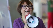 O programa de r�dio Viva Maria que mudou a vida de milhares de mulheres h� 45 anos