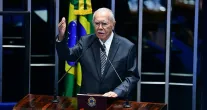 Jos� Sarney � internado com pneumonia aos 96 anos; sa�de est� est�vel