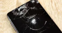 Celular quebrou? Saiba agora se vale a pena consertar ou comprar outro para n�o perder dinheiro