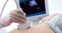 Pesquisa revela que 64% dos brasileiros apoiam aborto legal para meninas v�timas de estupro