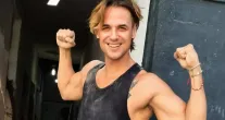A Fazenda 18: Daniel Erthal causa crise ao insinuar caso entre pe�es