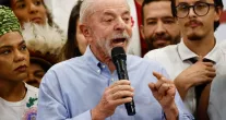 Lula anuncia perd�o de 12,6 bilh�es em d�vidas e ajuda de 5 mil reais para MEIs
