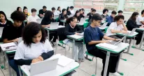 SP far� primeiro simulado para 325 mil alunos se prepararem para Prov�o e Enem