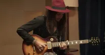 Duelo de Guitarras: TV Brasil encerra temporada com a trajet�ria do campe�o Pedro Hills