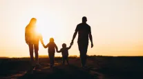 Como o ambiente familiar influencia o desenvolvimento emocional de crian�as e adolescentes