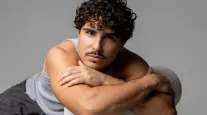 Igor Jansen comemora nova fase com novela e filmes