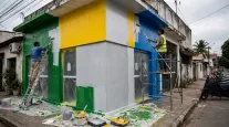 Justi�a obriga Coronel Assis a pintar fachada de comit� eleitoral em Cuiab�