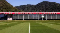 Flamengo quer torcida a ajudar a financiar miniest�dio no centro de treinamento