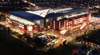 Manchester City sofre vaias e provoca��es pesadas em Liverpool ap�s condena��o por fraude financeira