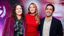 Paolla Oliveira participa da pr�-estreia de seu filme 'Heran�a de Narcisa' em S�o Paulo