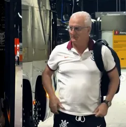 Dorival J�nior � demitido do Corinthians ap�s derrota para o Inter