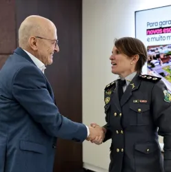 Governador Otaviano Pivetta anuncia coronel da PM Susane Tamanho para comandar Sesp