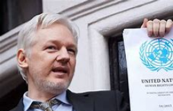 Julian Assange tem recurso parcialmente aceito em tribunal de Londres, que adia deciso sobre extradio aos EUA