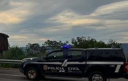 Polcia Civil prende mulher por uso de documento falso em Santo Antnio de Leverger