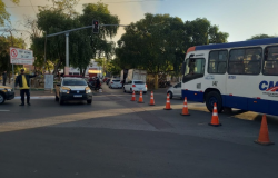 Semob interdita trecho da Av. Carmindo Campos devido a incndio no Shopping Popular