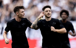 Corinthians vence o Vasco e se aproxima do G7 no Brasileiro