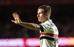 River Plate mostra interesse em Galoppo, meio-campista do So Paulo