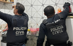 Polcia cumpre 13 mandados contra faco criminosa envolvida com trfico em gua Boa