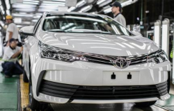 SETOR AUTOMOTIVO Toyota diz que produzirá menos veículos que o previsto por falta de microchips