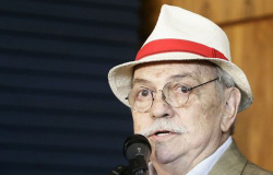 Aos 82 anos, morre o ator e diretor Antnio Pedro