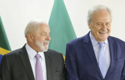 Lula assina nomeação de Lewandowski no Ministério da Justiça