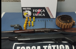 Força Tática apreende armas, munições e prende suspeito por comercialização e porte ilegal