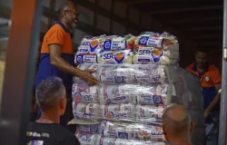 Primeira-dama de MT coordena envio de ajuda emergencial para cidades atingidas pelas chuvas
