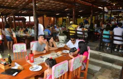 Bares e restaurantes esperam alta de faturamento durante feriado de abril